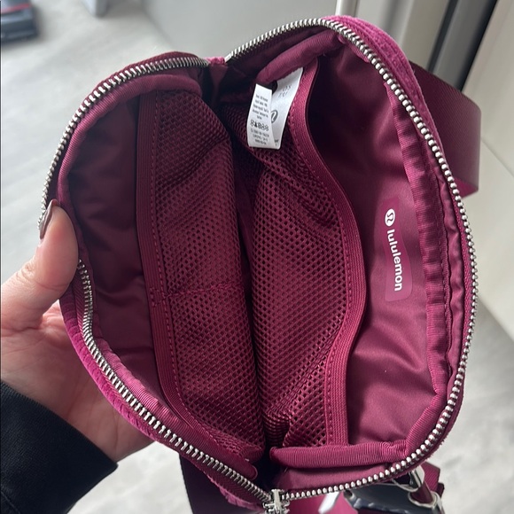lululemon Burgundy Bag - Picture 6 of 6